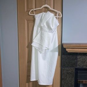 Lovely white strapless dress